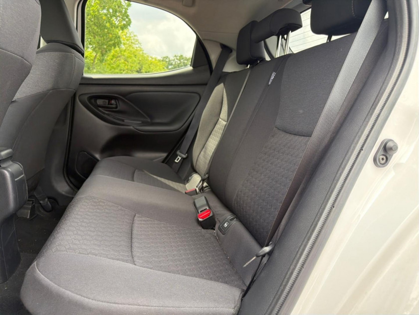 Toyota Yaris 116h Design 5p My22 - Visuel #11