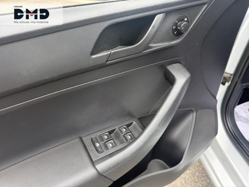 Skoda Rapid Spaceback 1.2 Tsi 105ch Greentec Elegance - Visuel #14