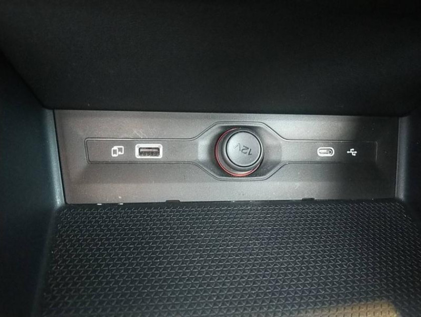 MG Motor Mg3 1.5 Hybrid+ 195ch Comfort - Visuel #15