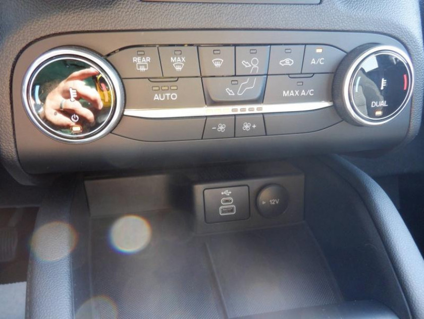 Ford Kuga 2.5 Duratec 190ch Fhev E85 Titanium Bva - Visuel #14