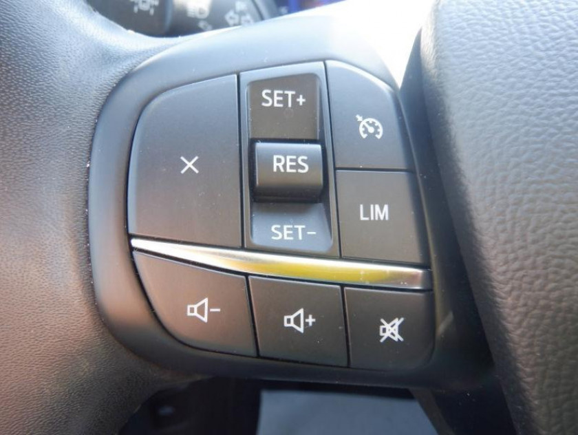 Ford Kuga 2.5 Duratec 190ch Fhev E85 Titanium Bva - Visuel #11
