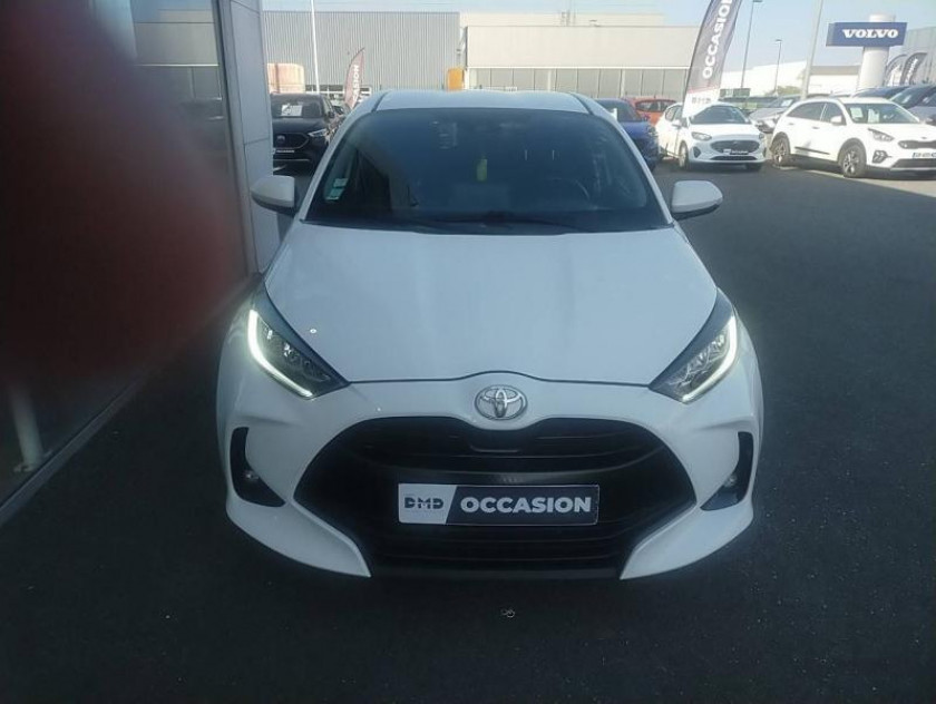 Toyota Yaris 70 Vvt-i Design 5p - Visuel #4