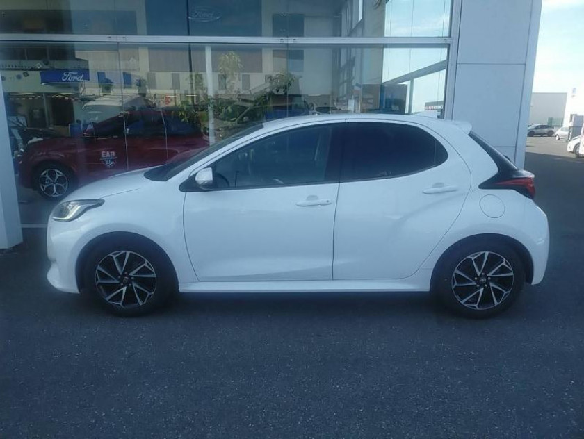 Toyota Yaris 70 Vvt-i Design 5p - Visuel #2