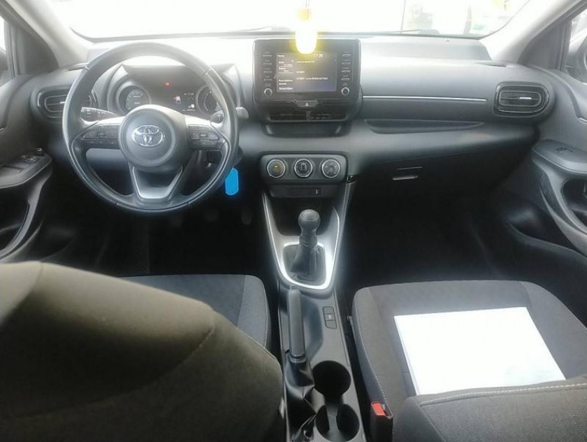 Toyota Yaris 70 Vvt-i Design 5p - Visuel #5