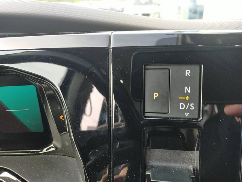 Volkswagen Multivan 1.4 Ehybrid 218ch Energetic Court Dsg6 - Visuel #7
