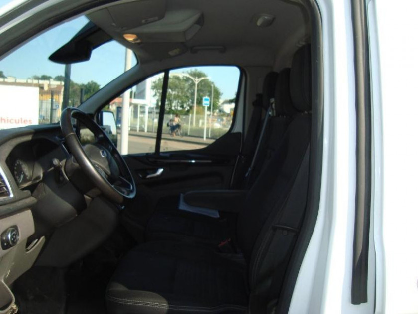 Ford Transit Custom Fg 280 L1h1 2.0 Ecoblue 130 S&s Limited Bva6 7cv - Visuel #14