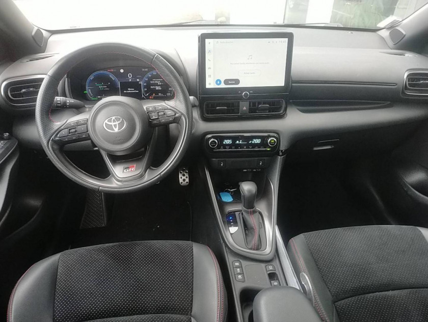 Toyota Yaris 116h Gr Sport 5p My22 - Visuel #5