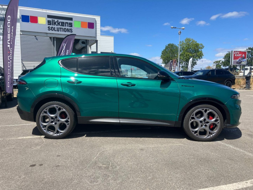 Alfa Romeo Tonale 1.5 Hybrid 130ch Edizione Speciale Tct - Visuel #4