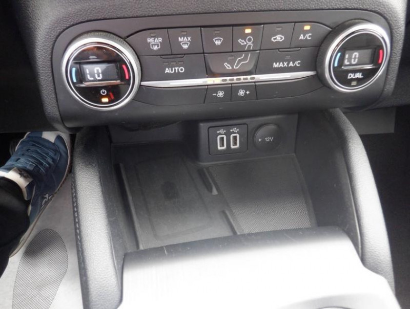 Ford Kuga 2.5 Duratec 190ch Fhev Titanium Bva - Visuel #14