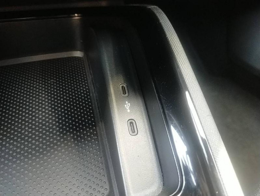 Skoda Kamiq 1.0 Tsi Evo 110ch Monte-carlo Dsg7 - Visuel #17