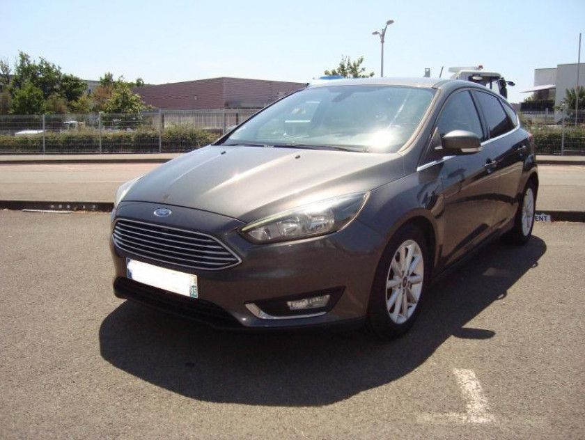 Ford Focus 1.5 Tdci 120ch Stop&start Titanium Powershift - Visuel #2