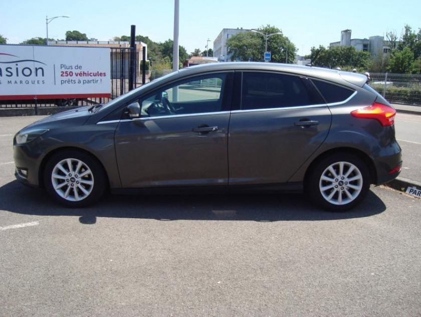 Ford Focus 1.5 Tdci 120ch Stop&start Titanium Powershift - Visuel #9
