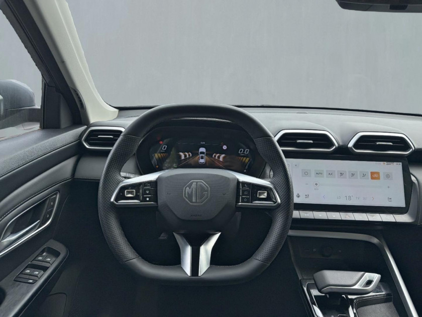 MG Motor Zs 1.5 Hybrid+ 197ch Luxury - Visuel #7