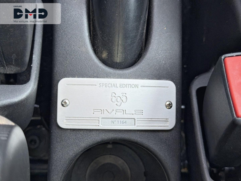 Abarth 500c 1.4 Turbo T-jet 180ch 695 Rivale Bva - Visuel #15