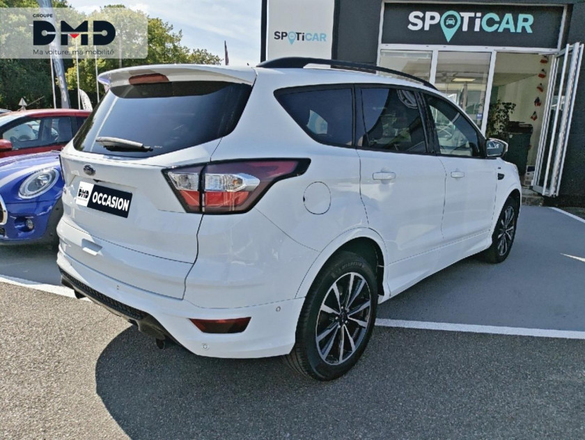 Ford Kuga 2.0 Tdci 150ch Stop&start St-line 4x2 - Visuel #3