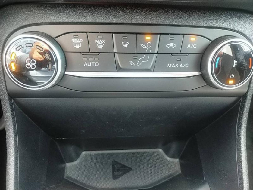 Ford Fiesta 1.0 Flexifuel 95ch Titanium Business 5p - Visuel #16