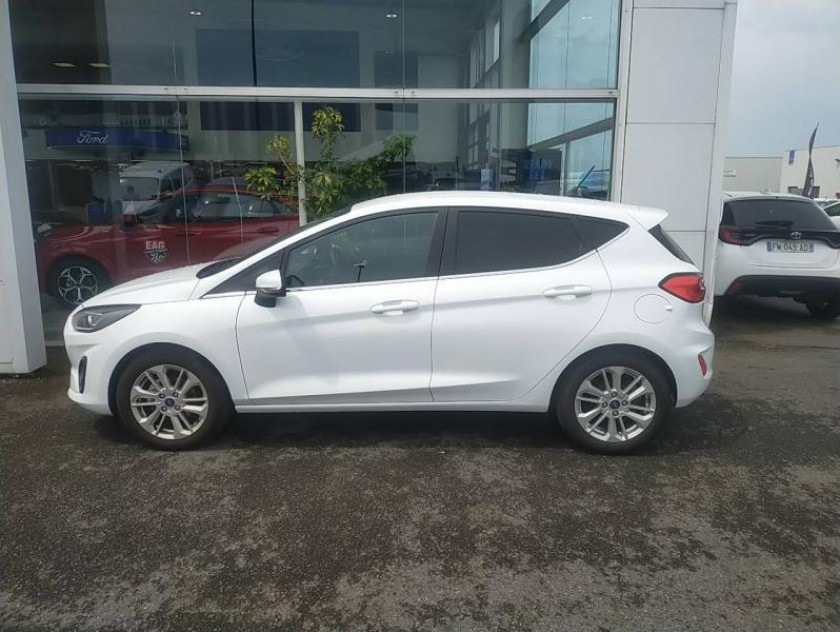 Ford Fiesta 1.0 Flexifuel 95ch Titanium Business 5p - Visuel #2