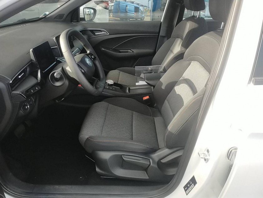 MG Motor Mg3 1.5 Hybrid+ 195ch Standard - Visuel #9
