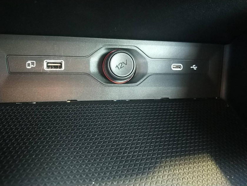 MG Motor Mg3 1.5 Hybrid+ 195ch Standard - Visuel #16