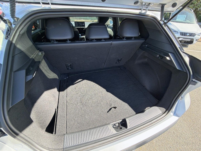 MG Motor Mg4 Ev 245ch - 77kwh Luxury My23 - Visuel #12