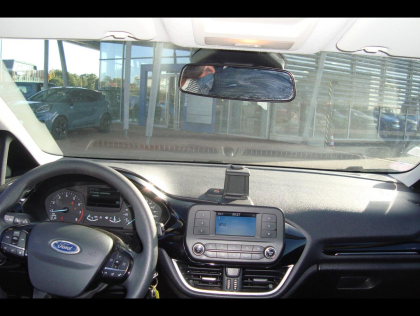 Ford Fiesta 1.1 70ch Essential 3p Euro6.2 - Visuel #11