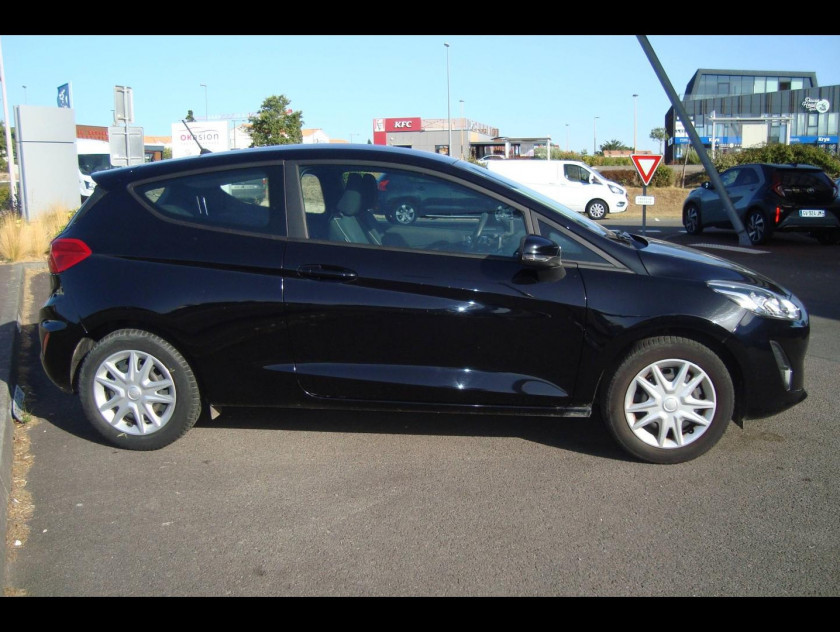 Ford Fiesta 1.1 70ch Essential 3p Euro6.2 - Visuel #4