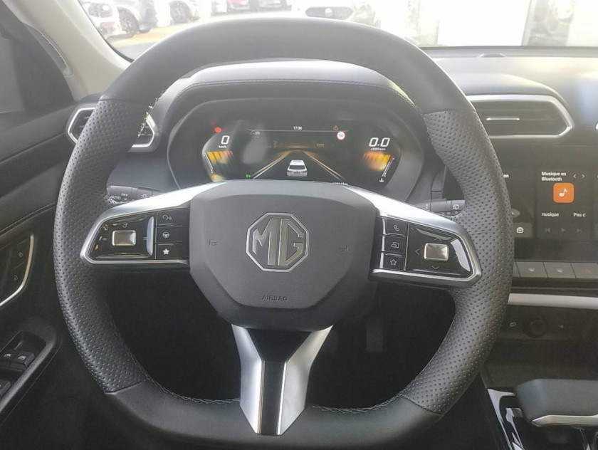 MG Motor Zs 1.5 Hybrid+ 197ch Luxury - Visuel #8