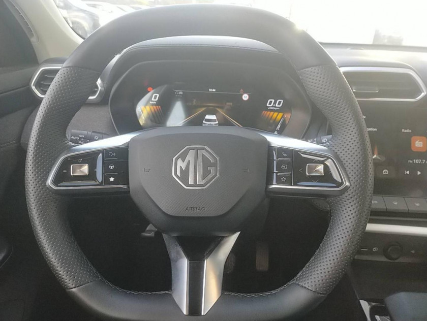 MG Motor Zs 1.5 Hybrid+ 197ch Comfort - Visuel #8
