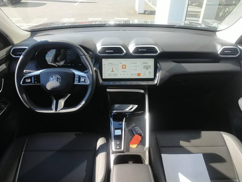 MG Motor Zs 1.5 Hybrid+ 197ch Luxury - Visuel #5