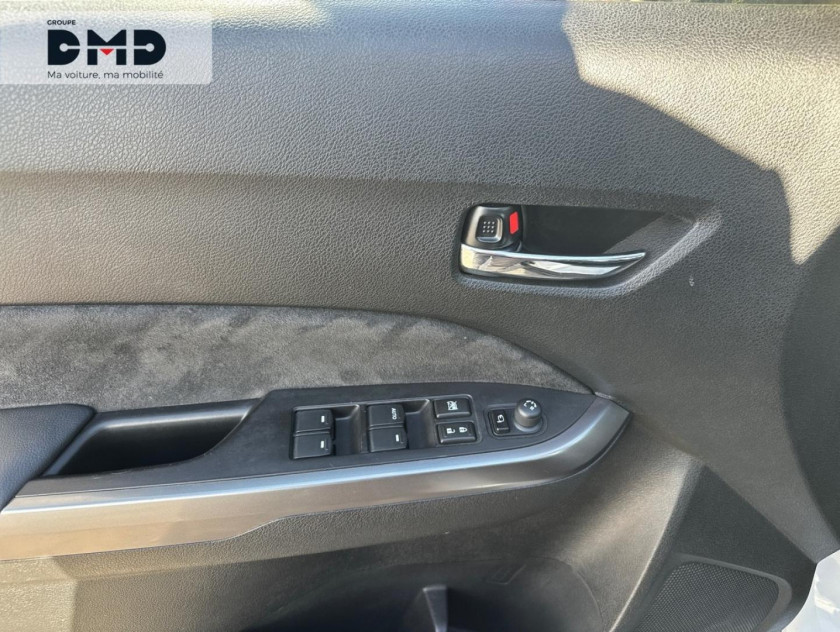 Suzuki Vitara 1.0 Boosterjet 111ch Style - Visuel #12