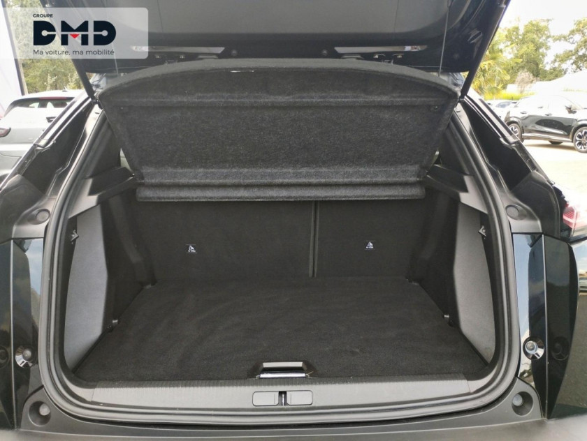 Peugeot 2008 1.2 Hybrid 136ch Allure E-dcs6 - Visuel #6