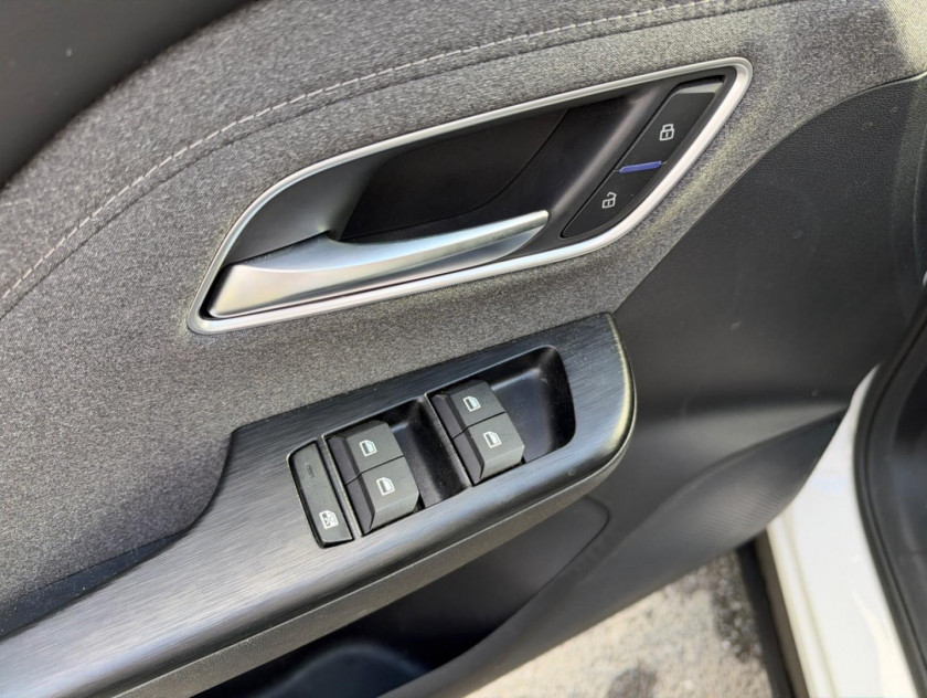 MG Motor Zs 1.5 Hybrid+ 197ch Standard - Visuel #17