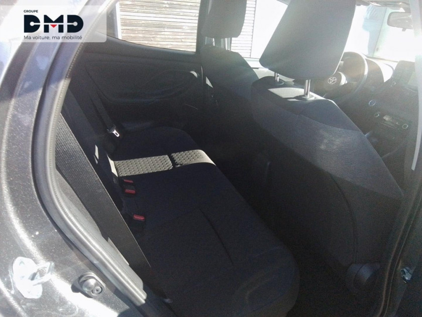 Toyota Yaris 116h Dynamic 5p Mc24 - Visuel #14