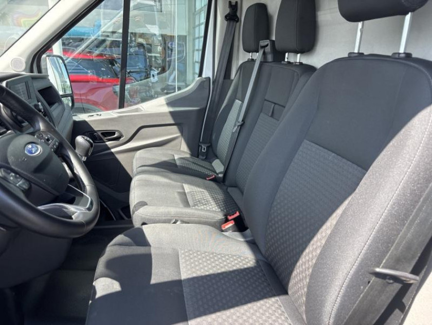 Ford Transit 2t Fg T310 L2h2 2.0 Ecoblue 130ch S&s Trend Business - Visuel #7