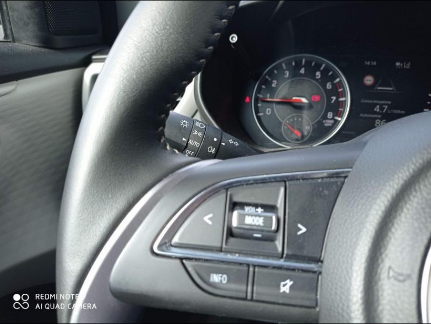 Suzuki Swift 1.2 Hybrid 83ch Privilège Auto - Visuel #13