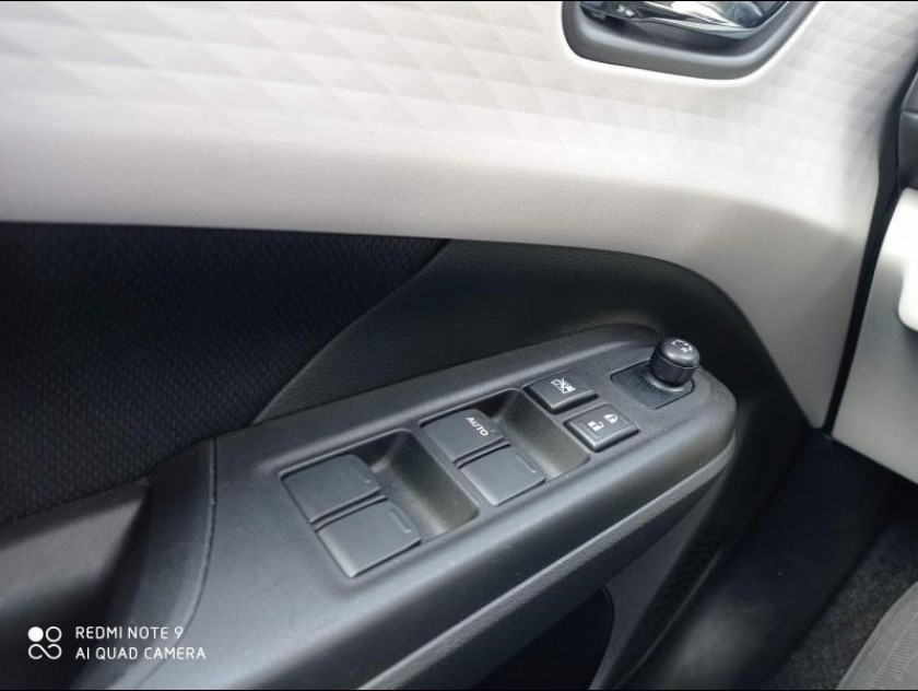 Suzuki Swift 1.2 Hybrid 83ch Privilège Auto - Visuel #17