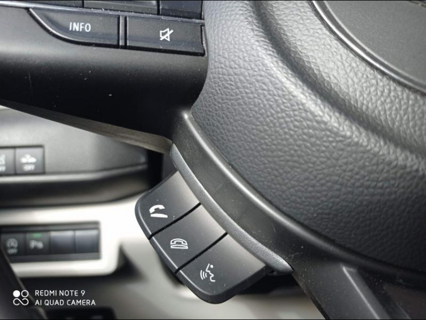 Suzuki Swift 1.2 Hybrid 83ch Privilège Auto - Visuel #19