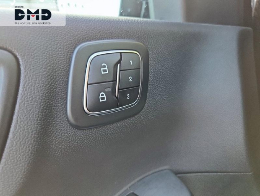 Ford Kuga 2.5 Duratec 180ch Hybrid Flexifuel St-line X Powershift - Visuel #16