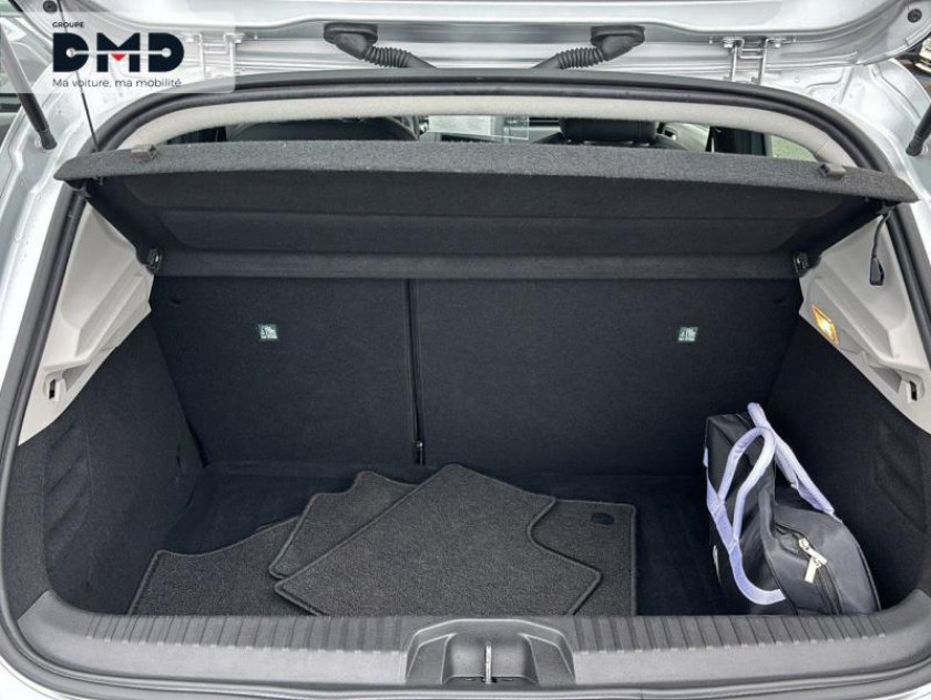 Renault Clio 1.6 E-tech 140ch Business -21 - Visuel #12