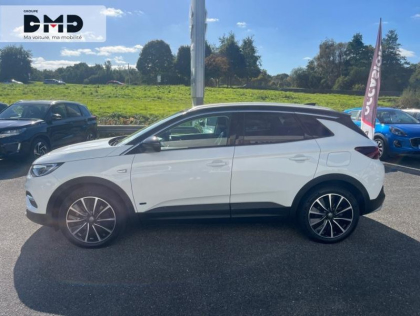 Opel Grandland X Hybrid 225ch Ultimate - Visuel #2