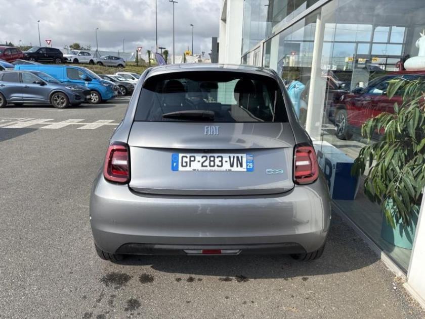 Fiat 500 E 118ch Pack Confort & Style & Tech My23 - Visuel #5