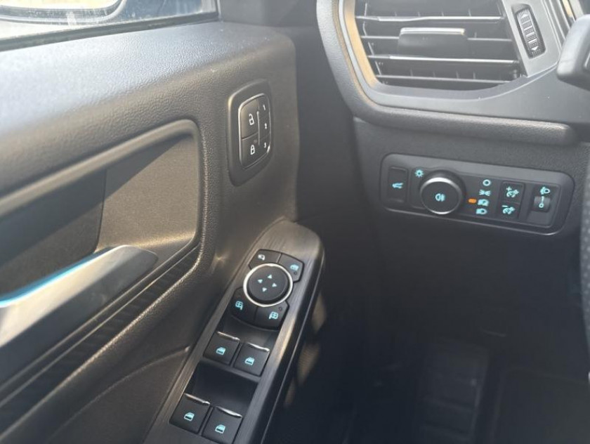 Ford Kuga 2.5 Duratec 180ch Hybrid Flexifuel St-line X Powershift - Visuel #18