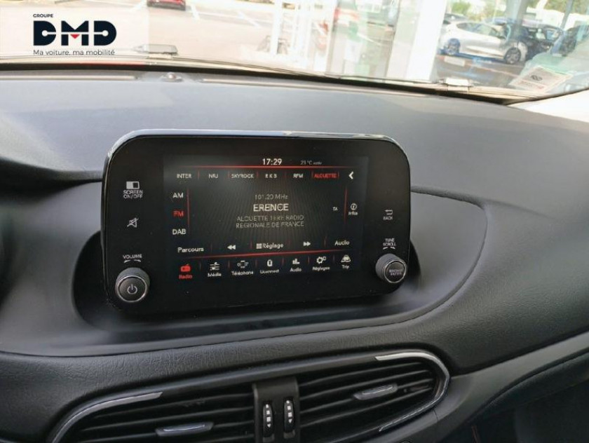 Fiat Tipo Cross 1.5 Firefly Turbo 130ch S/s (red) Hybrid Dct7 My22 - Visuel #6