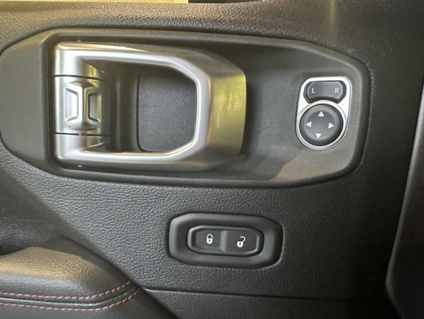 Jeep Wrangler 2.0 T 272ch Rubicon Rock-trac Bva8 - Visuel #9