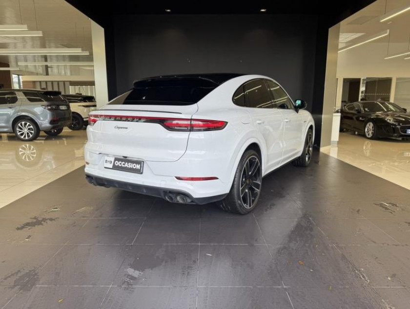 Porsche Cayenne Coupe 3.0 V6 462ch E-hybrid - Visuel #3