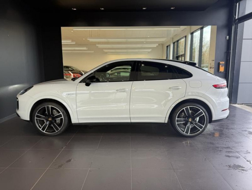 Porsche Cayenne Coupe 3.0 V6 462ch E-hybrid - Visuel #6