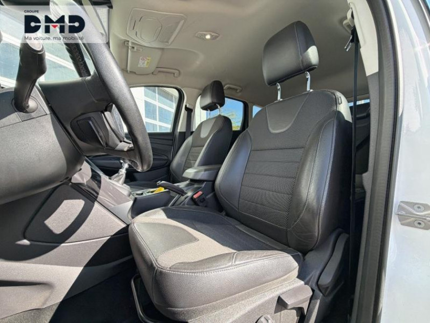 Ford Kuga 2.0 Tdci 115ch Fap Titanium - Visuel #9