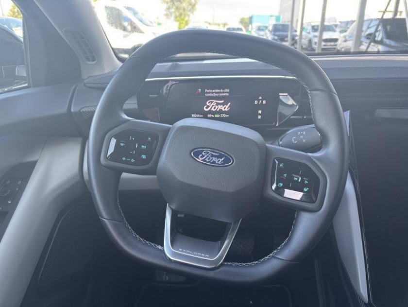 Ford Explorer 286ch Extended Range 77kwh Pack Premium Rwd - Visuel #5