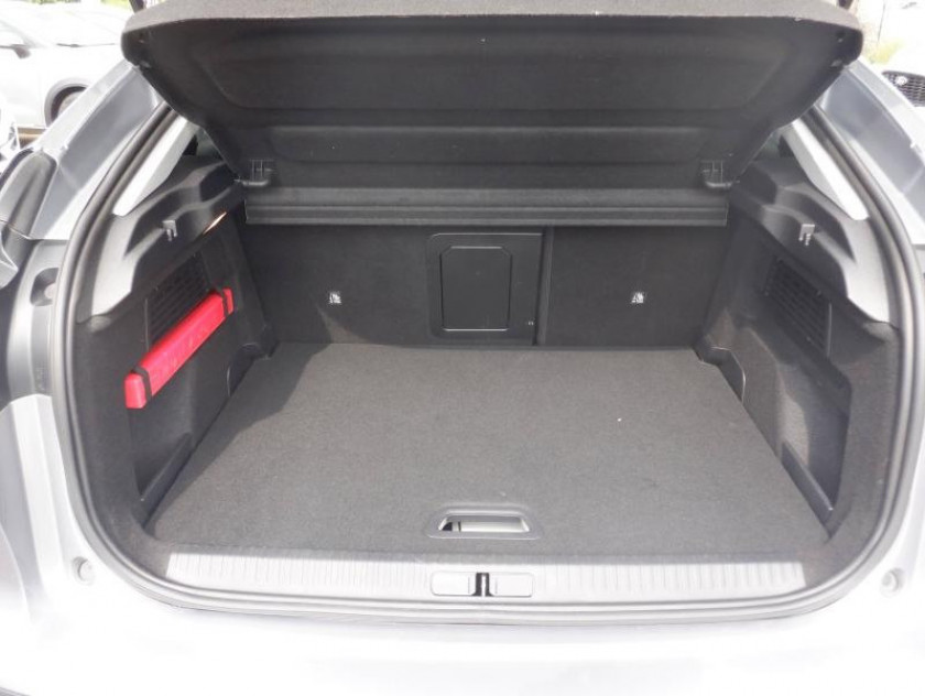 Citroen C4 Bluehdi 130ch S&s Shine Pack Eat8 - Visuel #9
