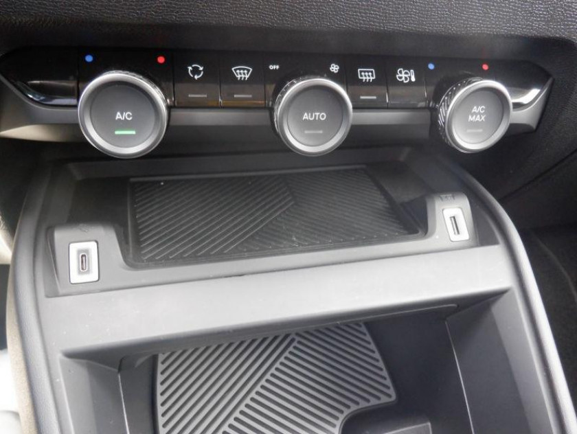 Citroen C4 Bluehdi 130ch S&s Shine Pack Eat8 - Visuel #13